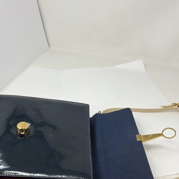 Saks Fifth Avenue Vintage Patent Leather Navy Red Beige Shoulder Bag - Picture 13 of 16